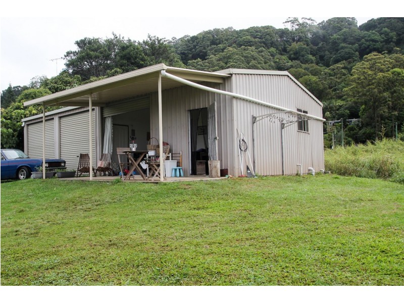 867 Hunchy Road, Hunchy QLD 4555