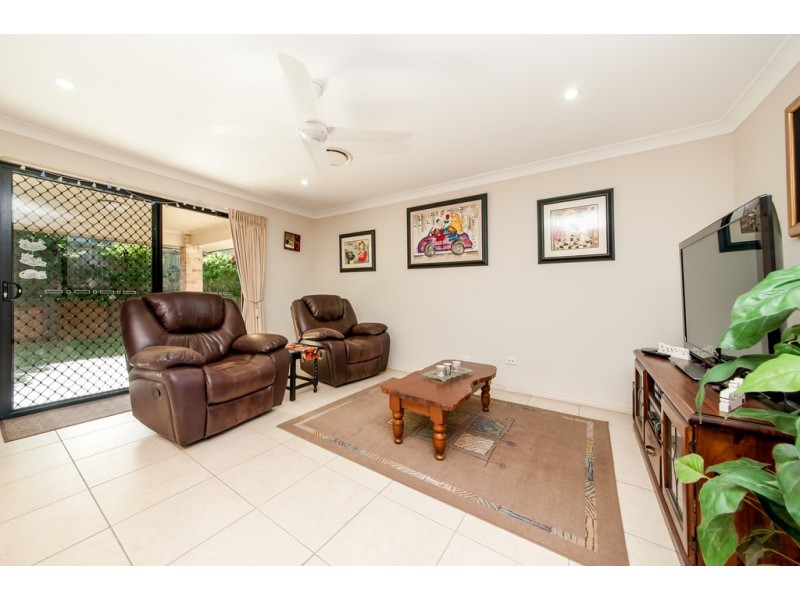 22 Gallows Place, Palmwoods QLD 4555