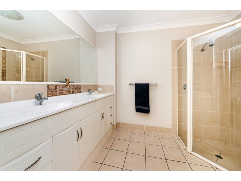 22 Gallows Place, Palmwoods QLD 4555