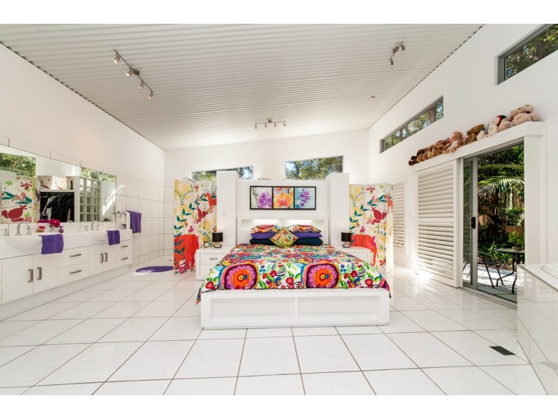 52 De Zen Road, Palmview QLD 4553
