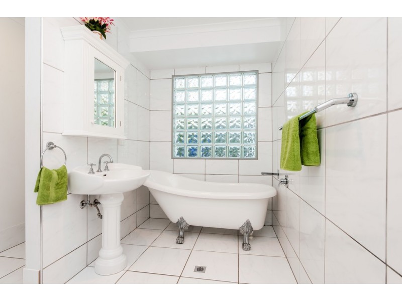 52 De Zen Road, Palmview QLD 4553