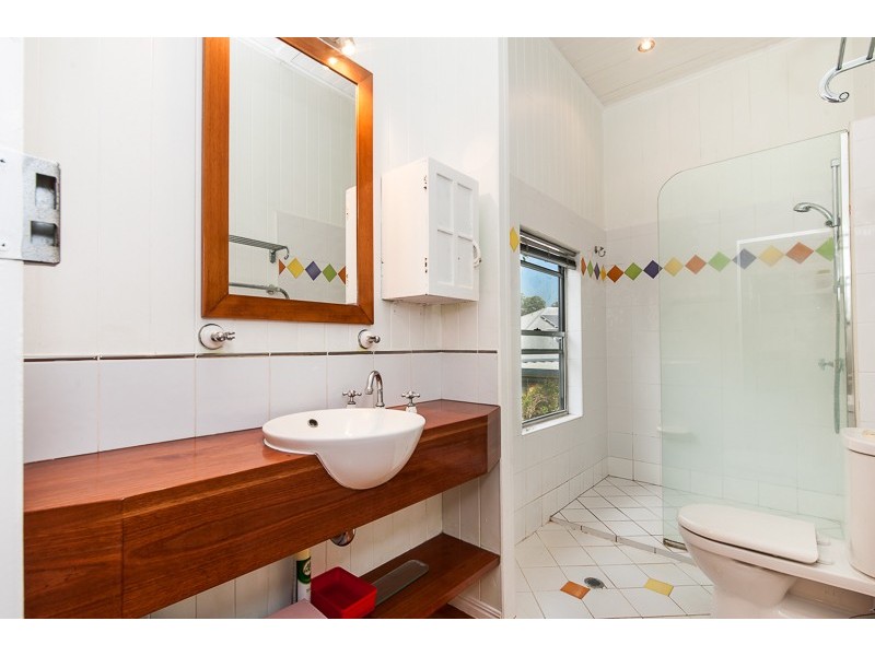 16 Chevallum Road, Palmwoods QLD 4555