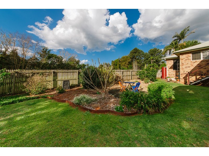 6 Frangipanni Court, Montville QLD 4560