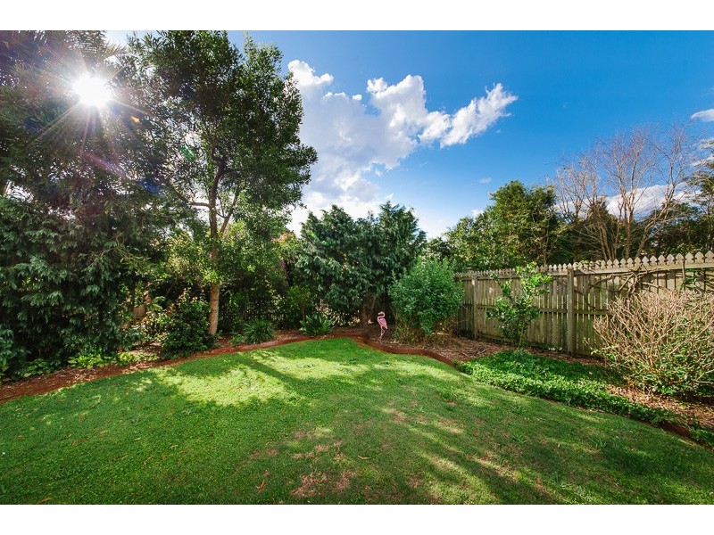 6 Frangipanni Court, Montville QLD 4560