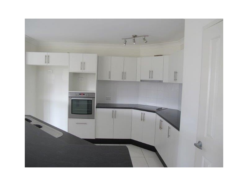 3 Dixon Court, Mooloolah Valley QLD 4553