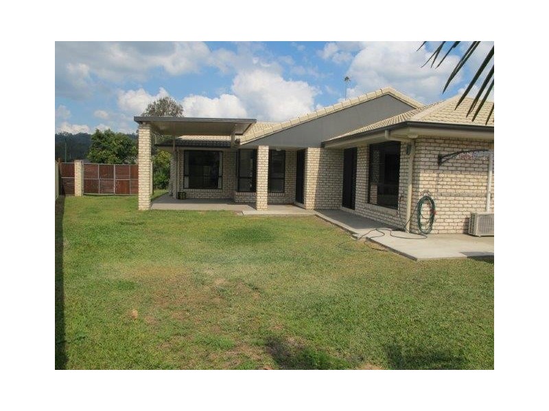 3 Dixon Court, Mooloolah Valley QLD 4553