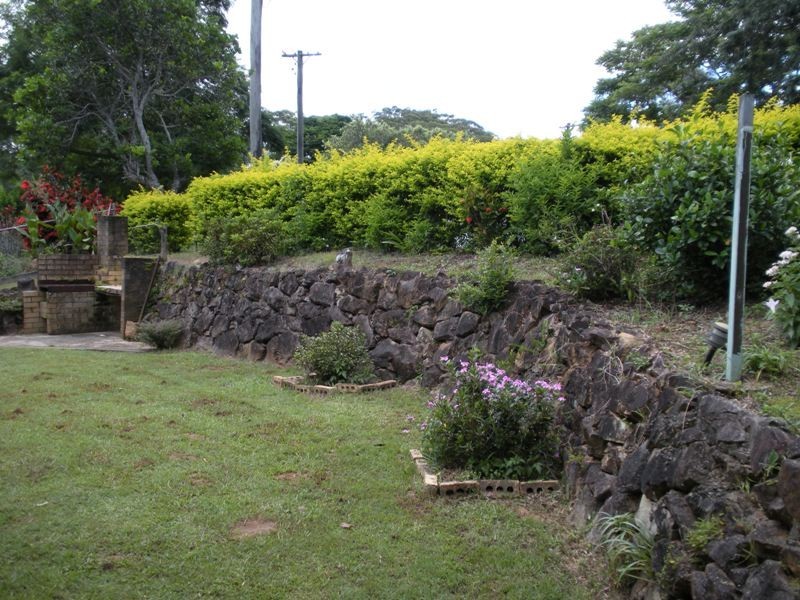 2 Inglewood Court, Palmwoods QLD 4555