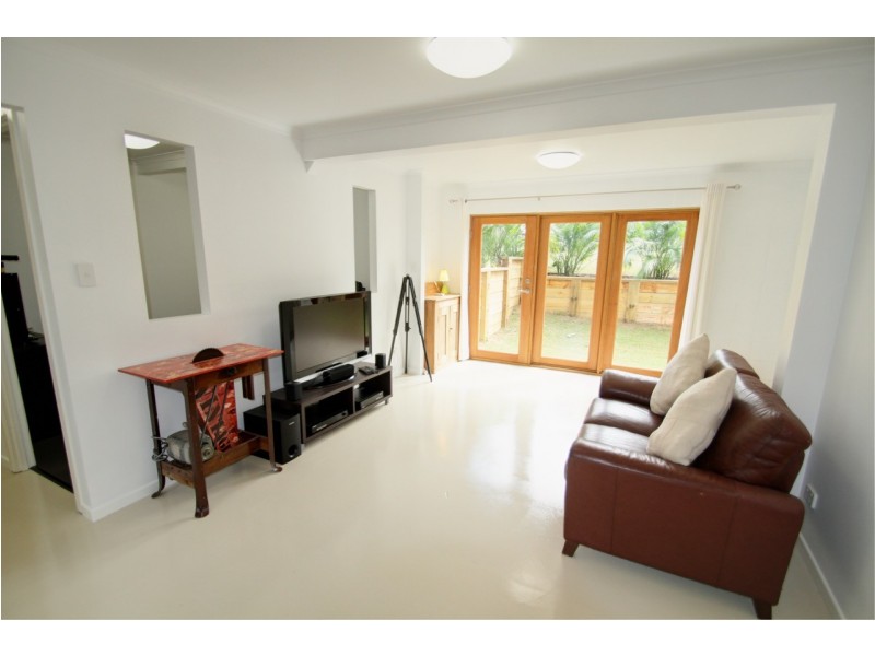 31 Chevallum Rd, Palmwoods QLD 4555