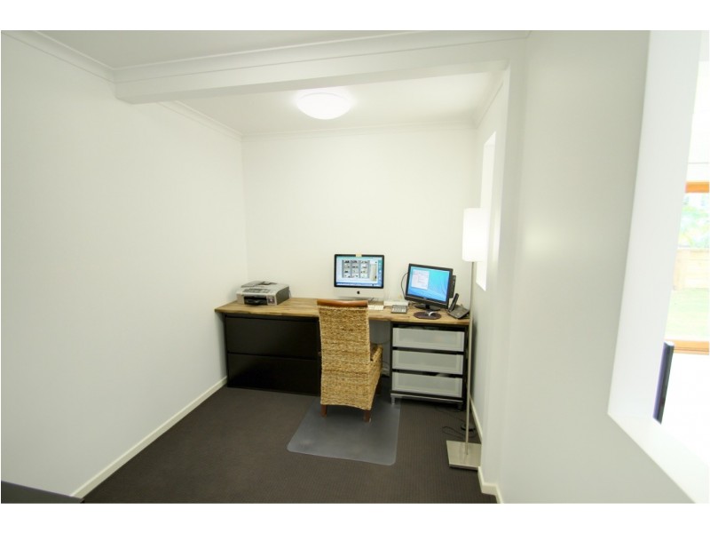 31 Chevallum Rd, Palmwoods QLD 4555