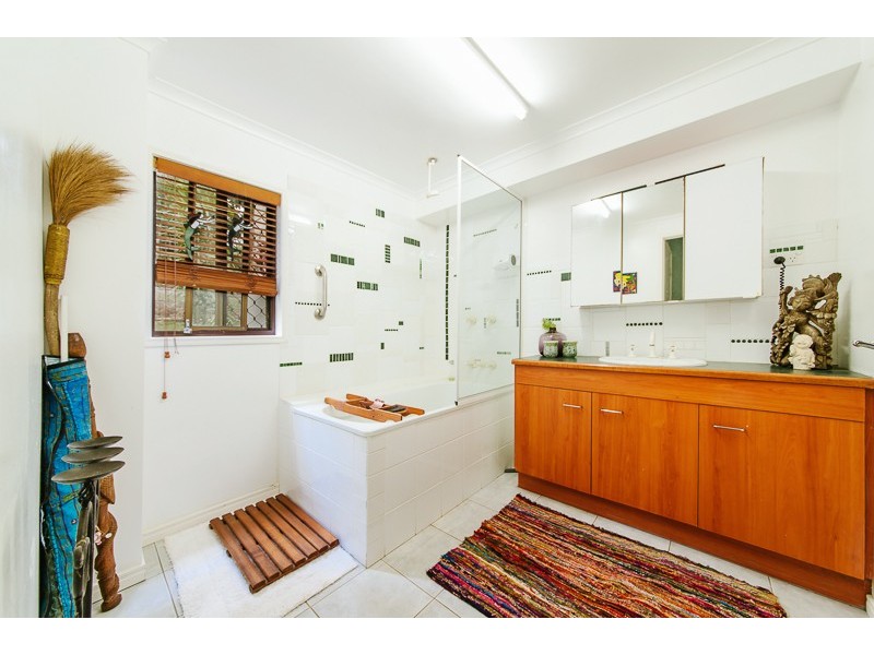 11 Allara Street, Flaxton QLD 4560