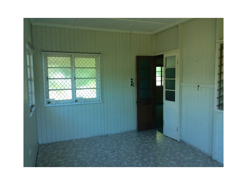 48 Donaldson Rd, Nambour QLD 4560