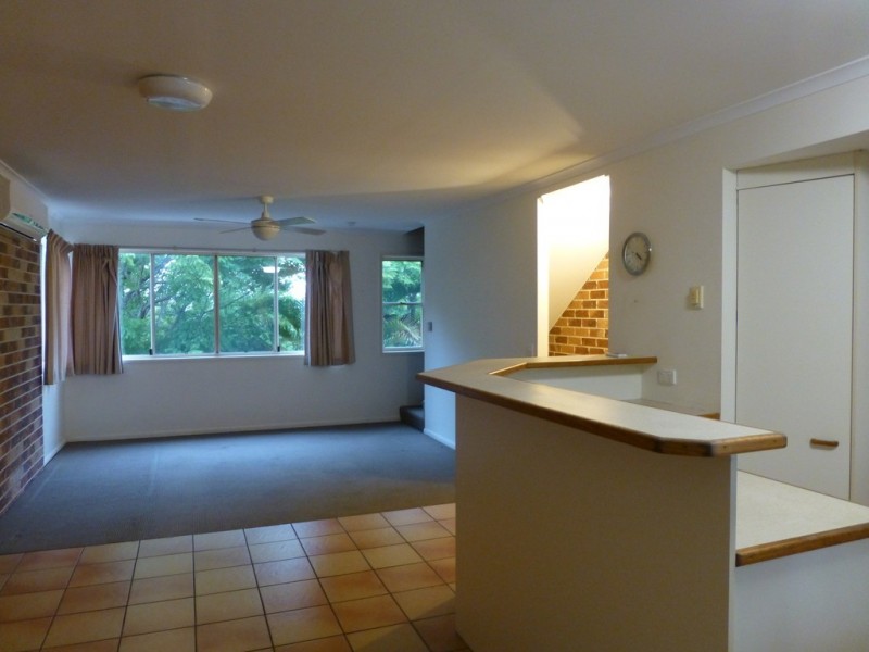 5/57 Netherton Street, Nambour QLD 4560