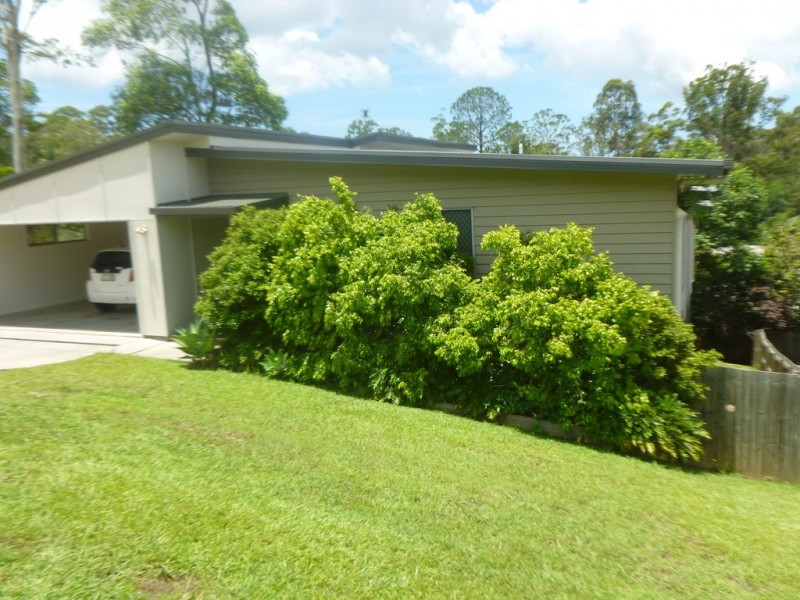 24 Ridge Street, Mooloolah Valley QLD 4553