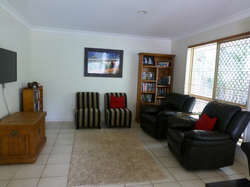 4 Flame Tree Court, Palmwoods QLD 4555