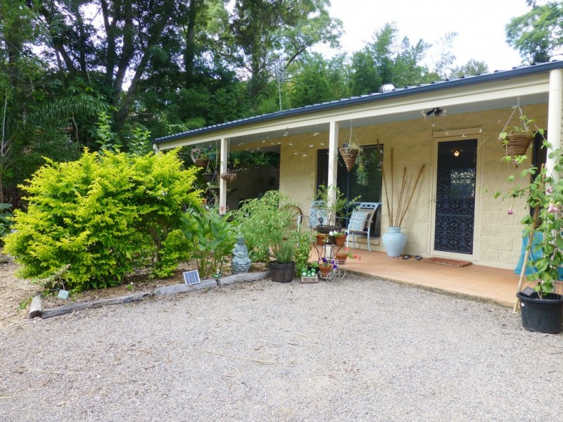 10 Burruma Court, Coes Creek QLD 4560