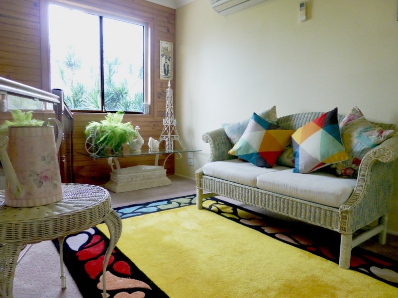 6 Maple Avenue, Mapleton QLD 4560