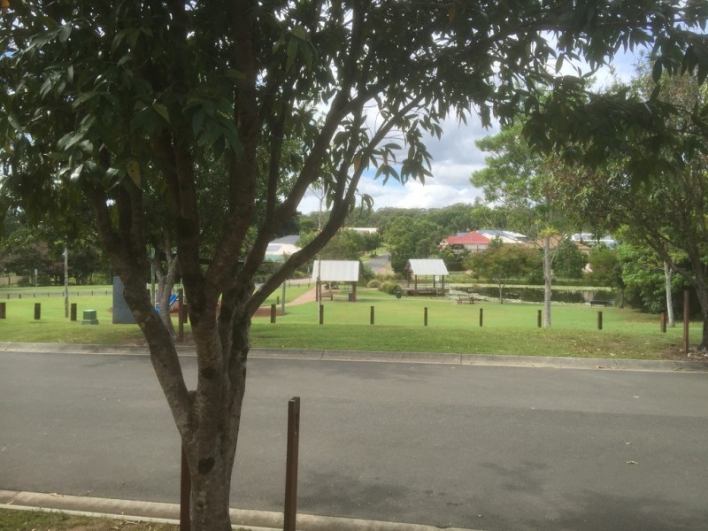 14 Petigrain Avenue, Palmwoods QLD 4555