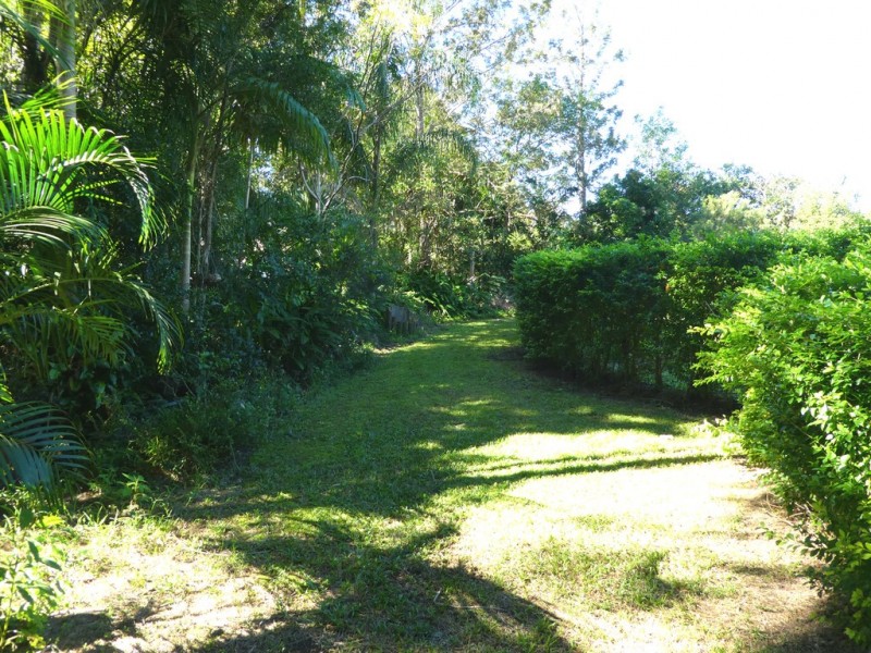 12 Mountaindale Court, Mooloolah Valley QLD 4553