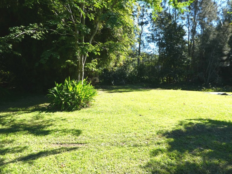 12 Mountaindale Court, Mooloolah Valley QLD 4553