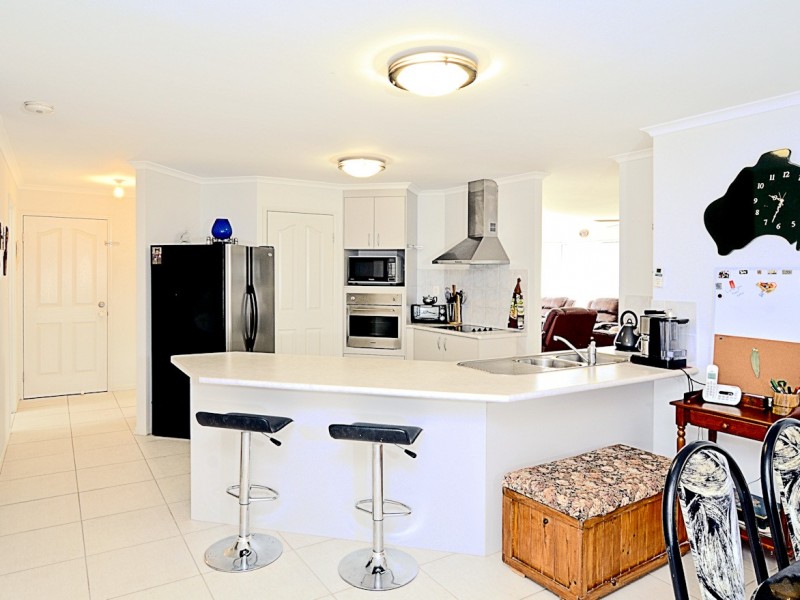 9 Bentwood St, Burrum Heads QLD 4659