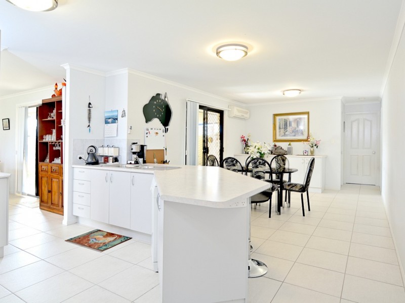 9 Bentwood St, Burrum Heads QLD 4659