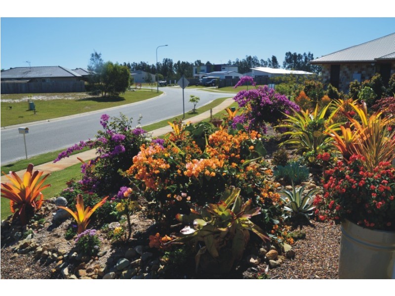 90 Beach Drive, Burrum Heads QLD 4659