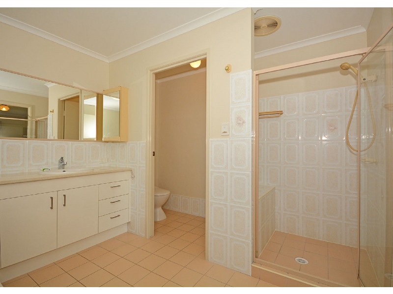 1 SIMPSON STREET, Burrum Heads QLD 4659