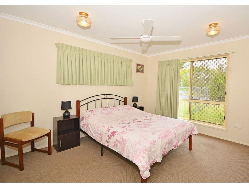 1 SIMPSON STREET, Burrum Heads QLD 4659