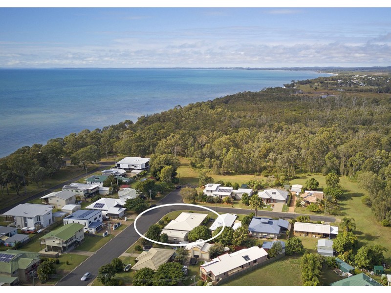 1 SIMPSON STREET, Burrum Heads QLD 4659