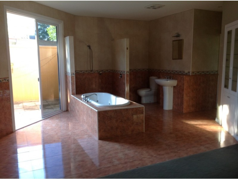 11 Shellcott Street, Toogoom QLD 4655