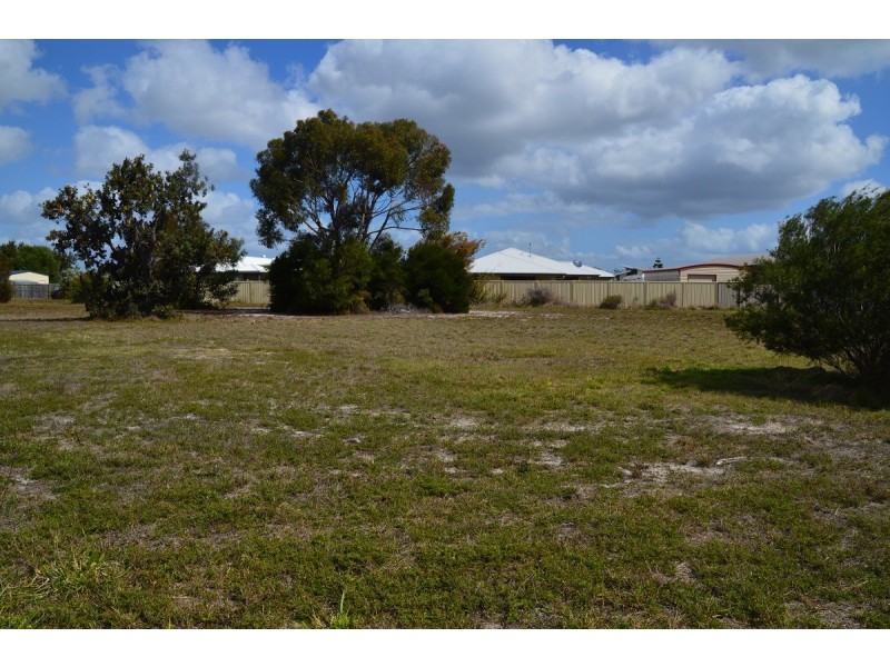 18 Tulipwood Drive, Burrum Heads QLD 4659