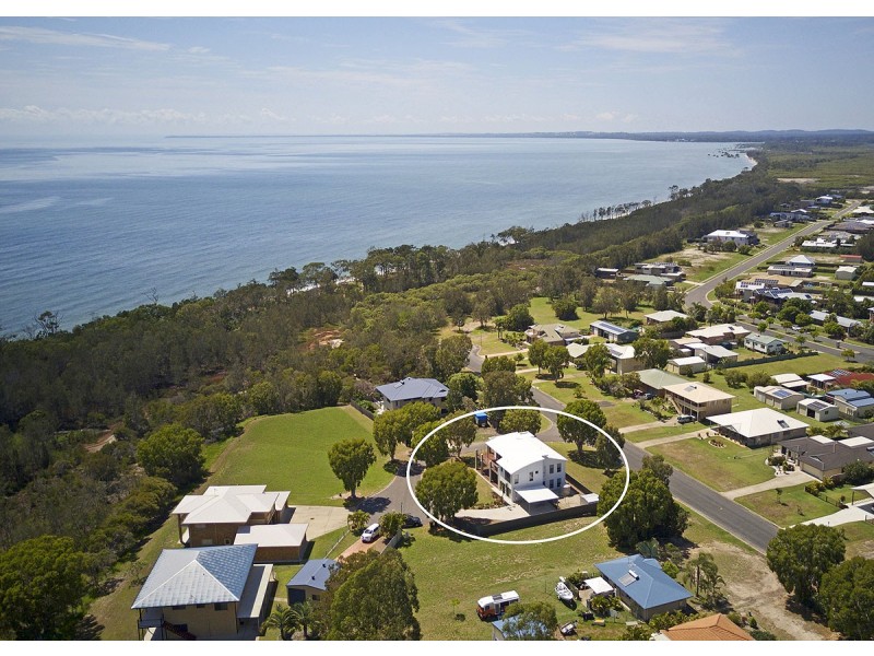 2 Tamarind Close, Burrum Heads QLD 4659