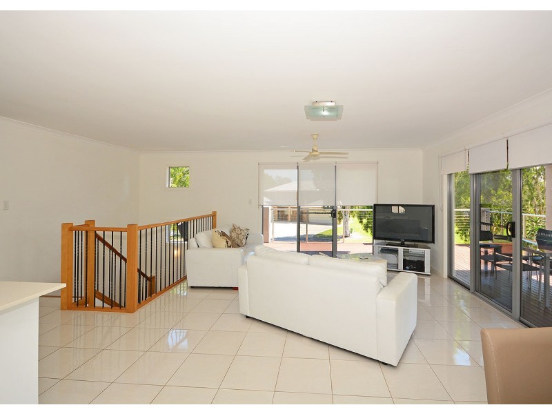 2 Tamarind Close, Burrum Heads QLD 4659