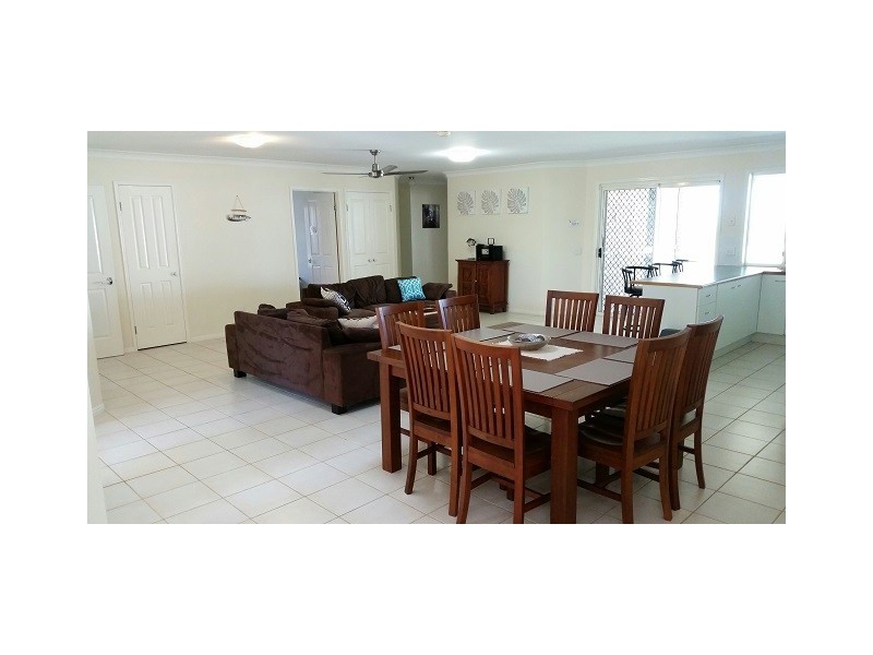 130 Burrum Street, Burrum Heads QLD 4659