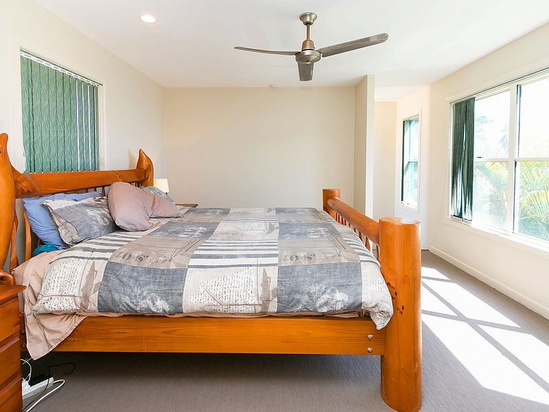 58 Kingfisher Pde, Toogoom QLD 4655