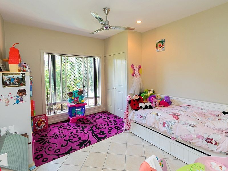 58 Kingfisher Pde, Toogoom QLD 4655
