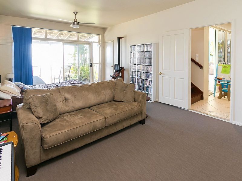 58 Kingfisher Pde, Toogoom QLD 4655