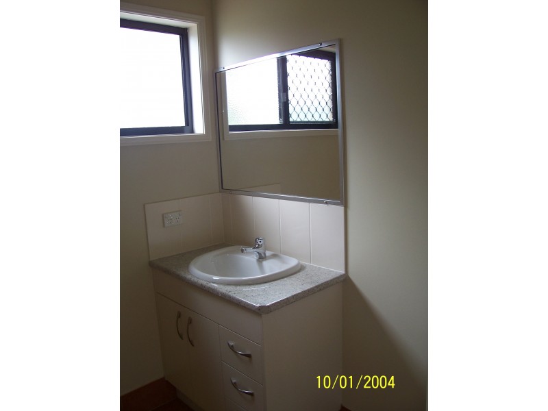 1/40 Howard Street, Burrum Heads QLD 4659