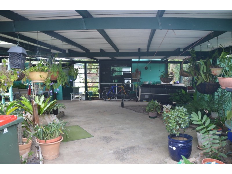 10 Martha St, Howard QLD 4659