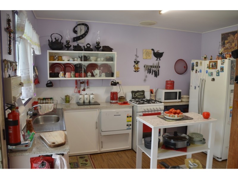 10 Martha St, Howard QLD 4659
