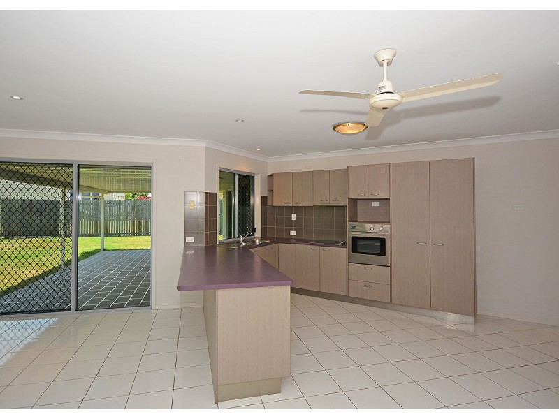 16 BEACH DRIVE, Burrum Heads QLD 4659