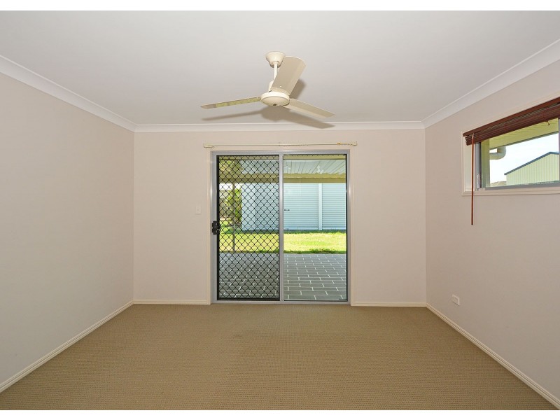 16 BEACH DRIVE, Burrum Heads QLD 4659