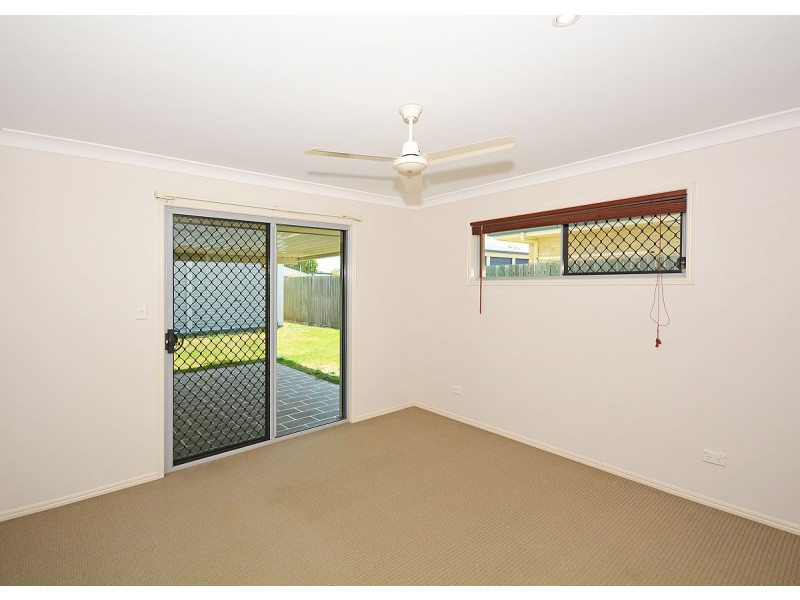 16 BEACH DRIVE, Burrum Heads QLD 4659