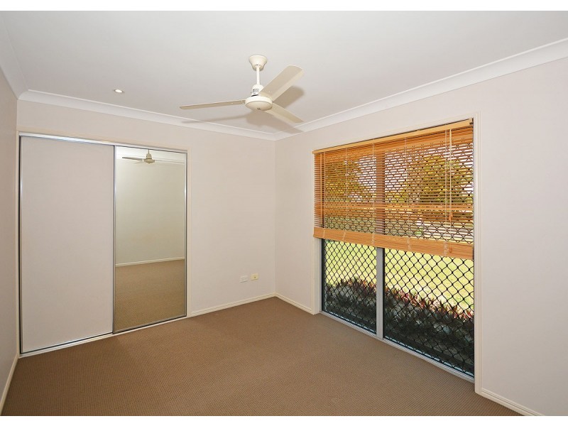 16 BEACH DRIVE, Burrum Heads QLD 4659