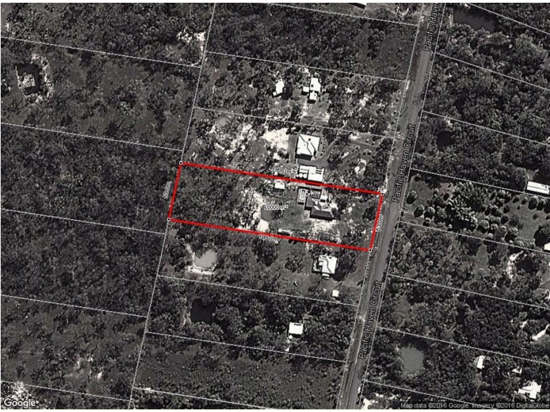 235 Pacific Haven Circuit, Pacific Haven QLD 4659