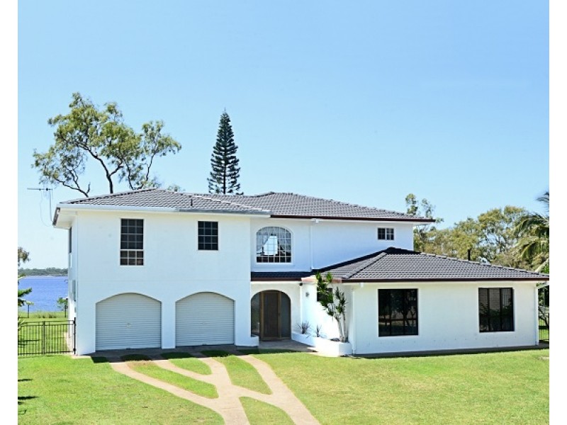 70 Riverview Drive, Burrum Heads QLD 4659