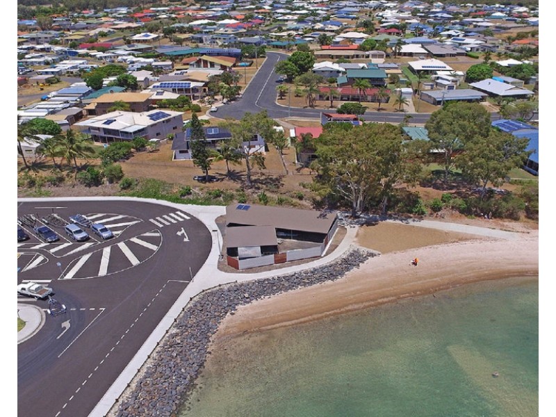 70 Riverview Drive, Burrum Heads QLD 4659