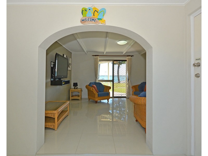 70 Riverview Drive, Burrum Heads QLD 4659