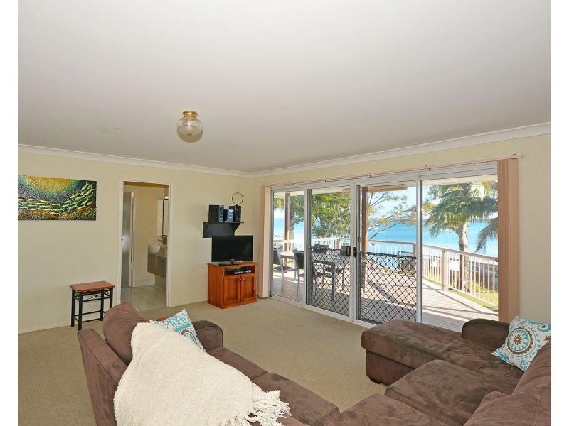 70 Riverview Drive, Burrum Heads QLD 4659