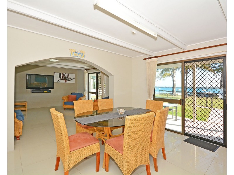 70 Riverview Drive, Burrum Heads QLD 4659